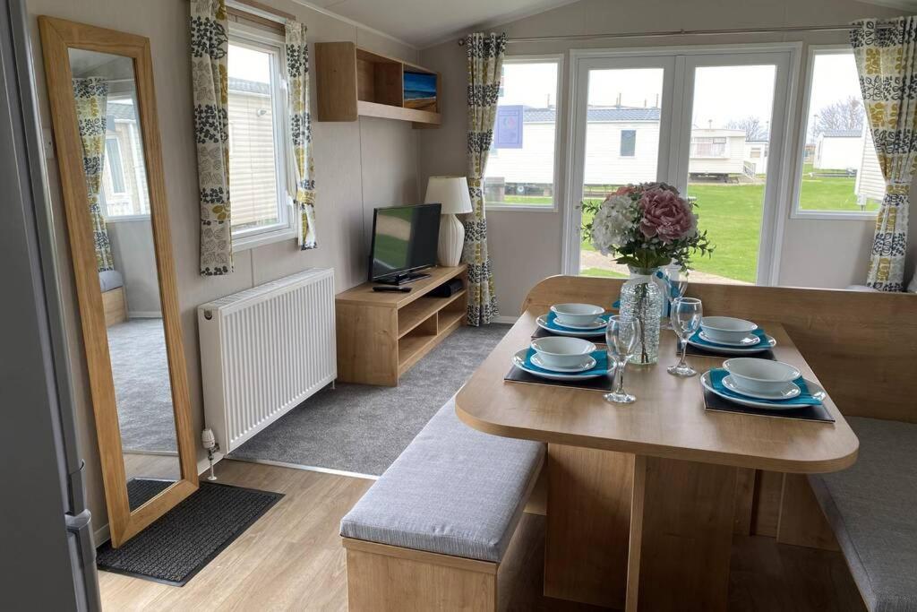 Three Bedroom Caravan Camber エクステリア 写真