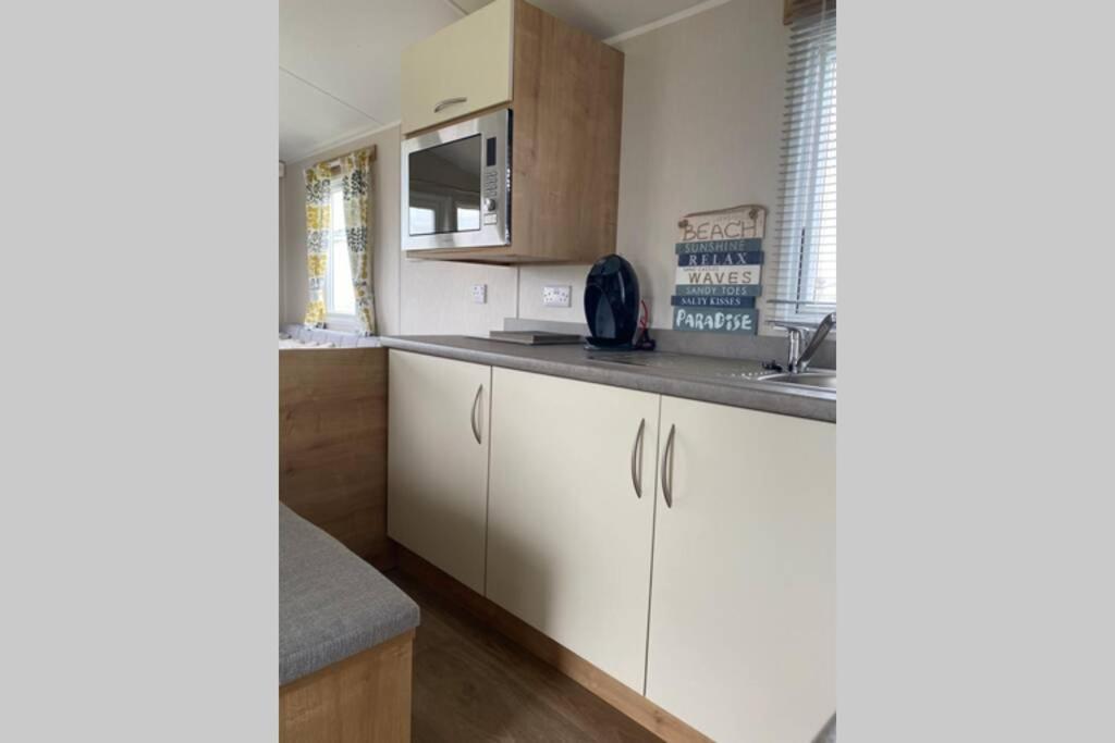 Three Bedroom Caravan Camber エクステリア 写真