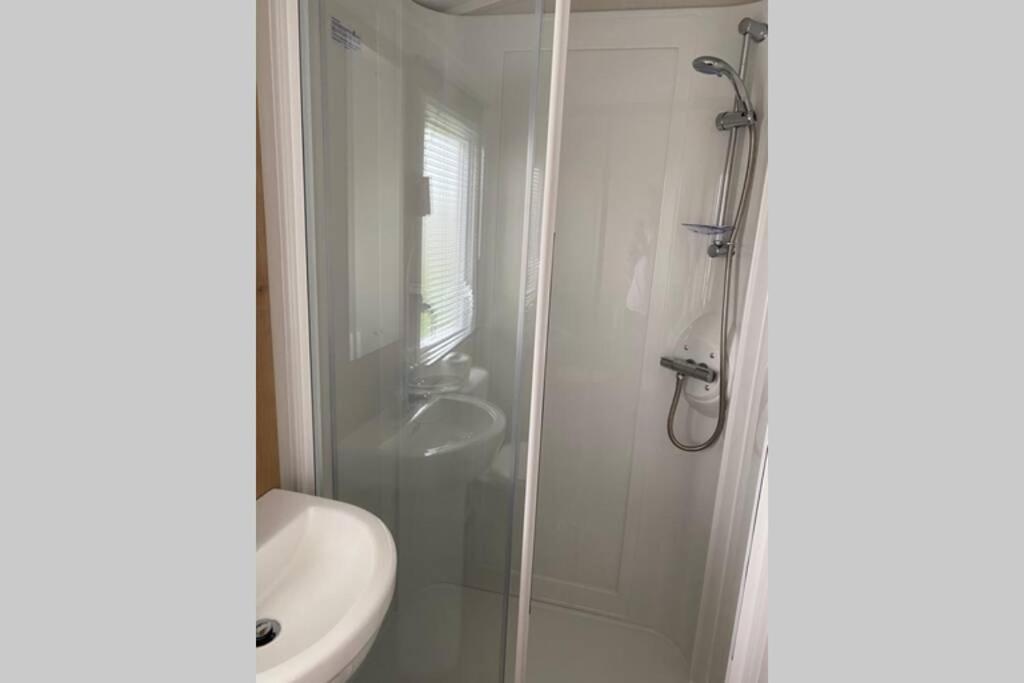 Three Bedroom Caravan Camber エクステリア 写真